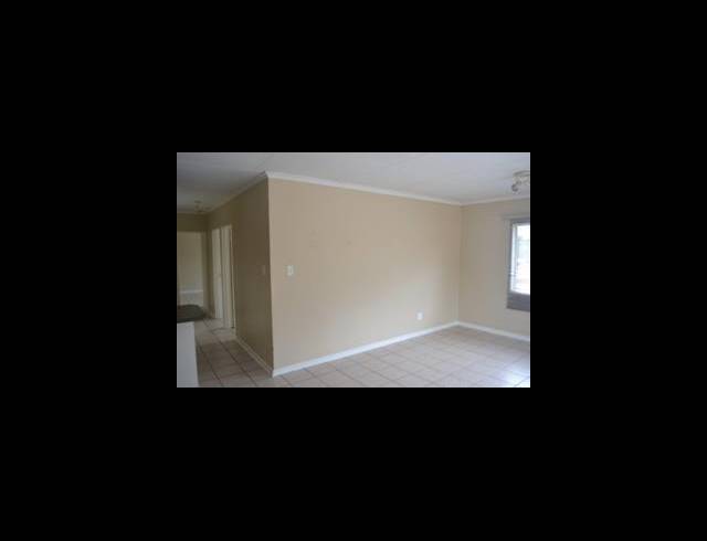 3 BEDROOM APARTMENT FOR SALE IN FLORAUNA